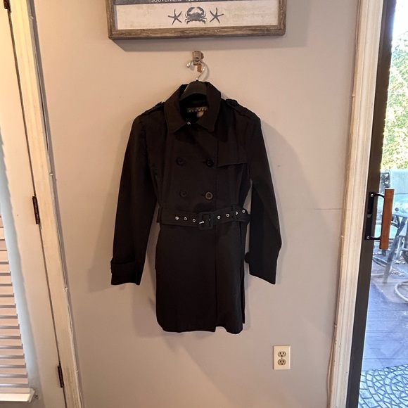 NWOT Kenneth Cole Reaction black trench double-breasted coat in a size M - Picture 11 of 11